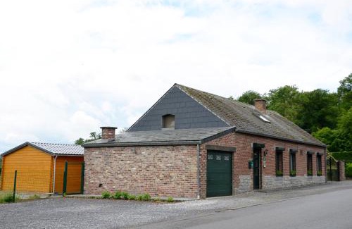 Rance-montbliart Casa | Gîte Le petit coin de paradis Sautin