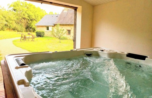 La Dornac Casa | Gîte "Le Poumatou" ,gite Rural 7p au Cœur du Périgord Noir Avec son SPA