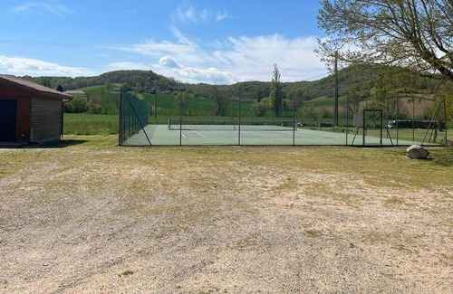 Courbiac Casa | Gîte les 2 Fours - Maison Familiale Dans un Endroit Reposant