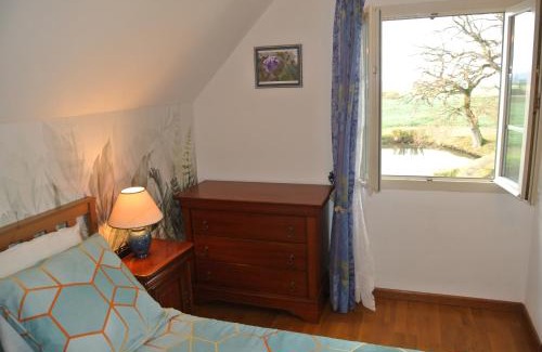 Villeneuve-les-Sablons Casa | Gîte Les Chênes