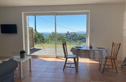 Largentiere Casa | Gîte Les Mimosas - 2 à 4 personnes - Vue imprenable