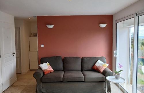 Largentiere Casa | Gîte Les Muguets - 4 personnes - confort et vue imprenable