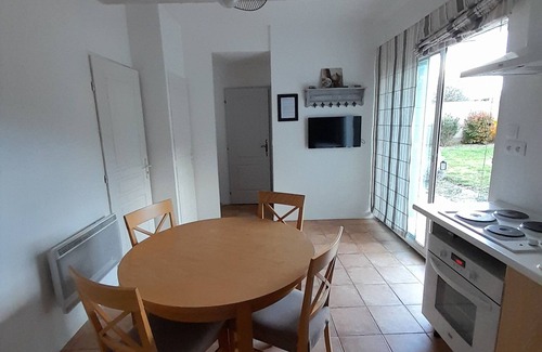 Crestet Apartamento | Gîte Les Oliviers Côté Lavande, near Vaison La Romaine