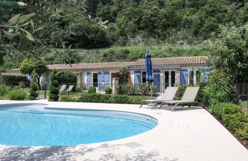 Crestet Apartamento | Gîte Les Oliviers Côté Lavande, near Vaison La Romaine