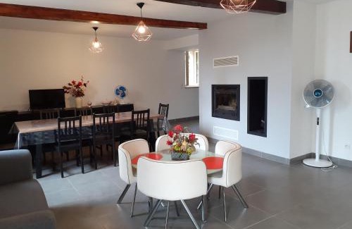 Lascazeres Casa | Gîte les Pyrénéales dans le madiranais