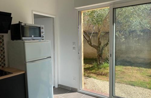 Aubignan Apartamento | Gîte Lou Sabaï au pied des dentelles de Montmirail, piscine partagée