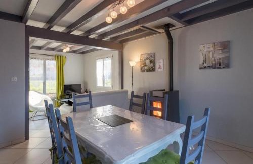Gy Casa | Gîte lumineux au cœur des Monts de Gy - FR-1-583-481