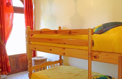 Trezelles Casa | Gîte lumineux avec jardin, près de Vichy, 2 chambres, équipements modernes, draps inclus - FR-1-489-281
