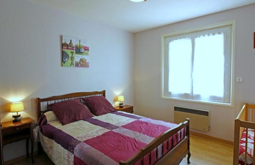 Lussac Casa | Gîte Lussac, 3 pièces, 4 personnes - FR-1-440-176