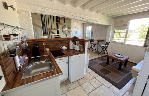 Hermival-les-Vaux Cabaña | Gîte Marguerite - “Pétale”, 360° view, 5mn from Cerza, 30mn from Deauville