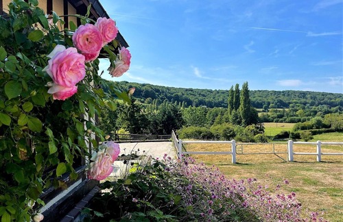 Hermival-les-Vaux Cabaña | Gîte Marguerite - “Pétale”, 360° view, 5mn from Cerza, 30mn from Deauville