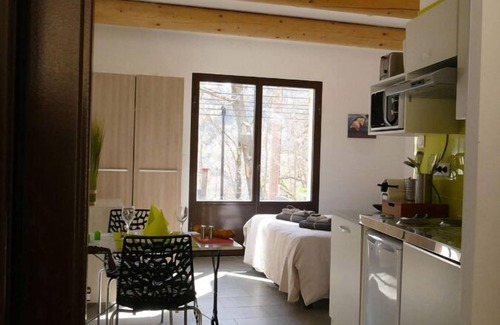 Cereste Apartamento | Gîte Nature en Luberon - LE Patio1