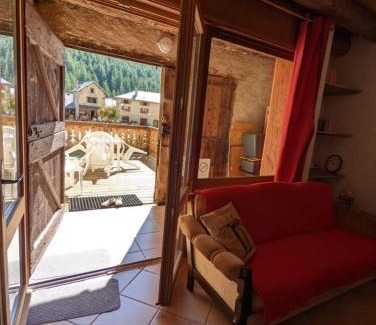 Villar-d'Arene Apartamento | Gîte Neige Cordier - Villar d'Arène center 2 bedrooms and large terrace