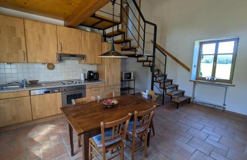 Gruey-les-Surance Casa | Gîte paisible avec jardin et possibilité d'animaux à Gruey-lès-Surance - FR-1-589-814