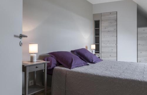 Chapeau Casa | Gîte rénové à Chapeau avec wifi, terrasse et parking - FR-1-489-269