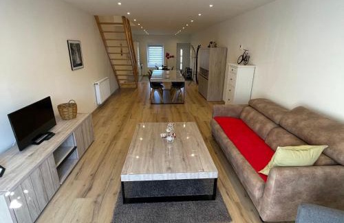 Montmedy Casa | Gîte rénové au calme avec jardin, proche sites historiques de Montmédy et commerces - FR-1-585-78