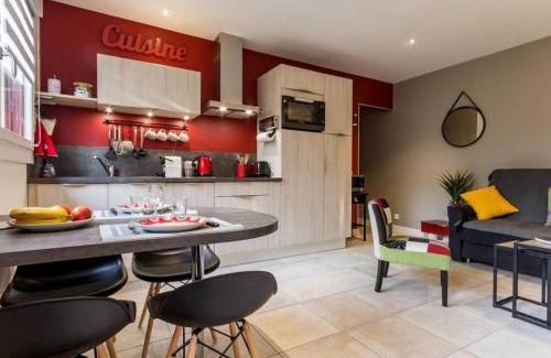Clisson Casa | Gîte rénové avec terrasse et jardin à Clisson, proche gare, commerces, restaurants et vignoble nantais - FR-1-306-900