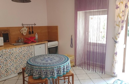 Lasalle Apartamento | Gîte Rural Avec Terrasse et Piscine Près de la Rivière