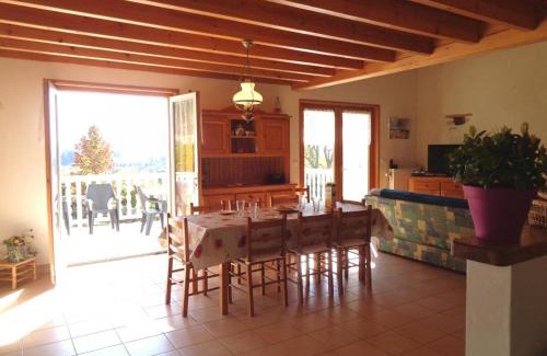 La Tuiliere Casa | Gîte rustique avec terrasse et jardin, animaux admis - FR-1-496-115