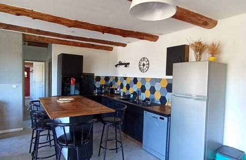 Entrepierres Otro | Gîte Spacieux en Pleine Nature Tout Confort en Provence