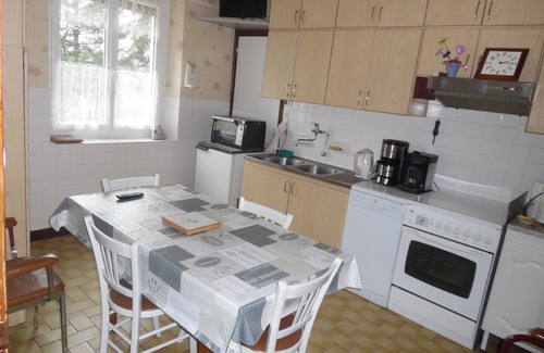 Peschadoires Casa | Gîte Thiers salida 29 A89 Fair Cournon 25m Park Livradois Forez 6 p 3 ch
