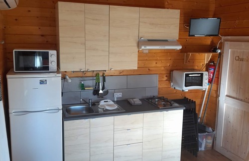 Saint-Paulet Casa | Gîte Tout Confort Avec Piscine et Jardin Privé à la Campagne