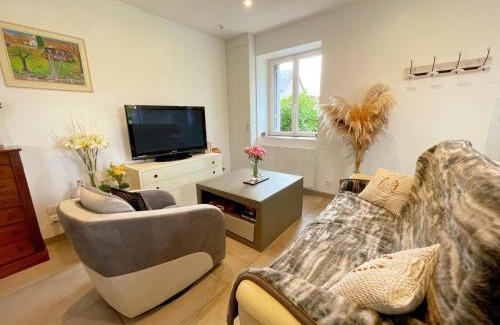 Saint-Aubin-le-Depeint Casa | Gîte tout confort avec terrasse spacieuse, jardin clos et équipements modernes, à 45 mn du Mans - FR-1-381-557