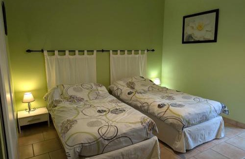 Cravant Casa | Gîte tranquille avec jardin près de la Loire à vélo, labellisé Tourisme et Handicap - FR-1-590-21