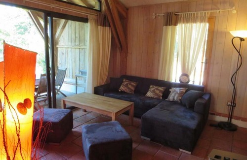 Vert Casa | Gîte Vert, 4 pièces, 6 personnes - FR-1-360-116