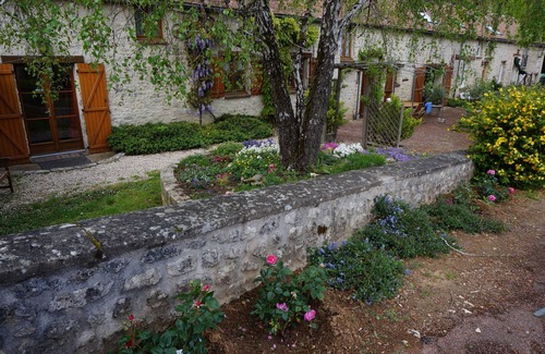 Poligny Cabaña | Casa rural (alquiler íntegro) Gîtes Ruraux de la Fontaine Gargot para 7 personas