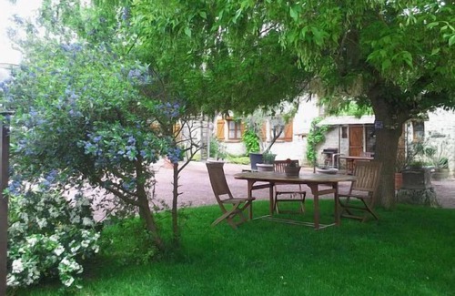 Poligny Cabaña | Casa rural (alquiler íntegro) Gîtes Ruraux de la Fontaine Gargot para 7 personas