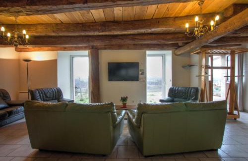Marchastel Casa | Gîtes du Chênelong Cantal