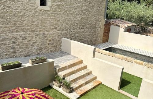 Aramon Casa | Gîtes Le Mas de la Vernède