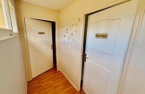 Le Breuil Casa | Gîtes Montvaltin - Villa 15 personnes & jardin