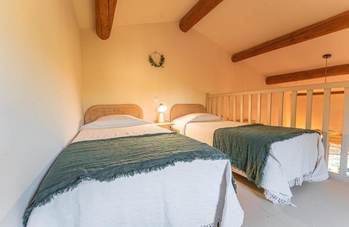 Castillon-du-Gard Apartamento | Gîtes piscine La Bastide des Pins