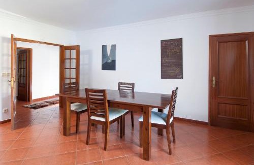 Gois Apartamento | Góis - Casa Belas Vistas - Rio e Montanha na N2