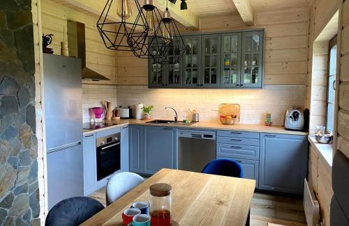 Leszczyniec Chalet De Esquí | Górskie Formy - drewniany dom w górach z balią