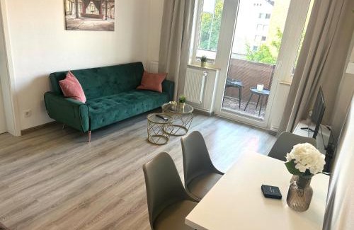 Vahrenwald Apartamento | GÖH-moderne Wohnung in zentraler Lage, Balkon, self-check-in, WLAN, Netflix, DisneyPlus