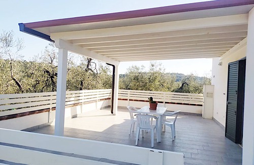 Mandrione Apartamento | Günstig, Neue Wohnung in Ruhigen Olivenhain. Nur 3 km vom Strand Entfernt