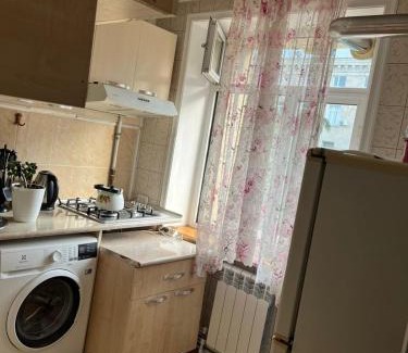 Ganja Apartamento | Gəncədə 2 otaqlı təmirli və əşyalı mənzil
