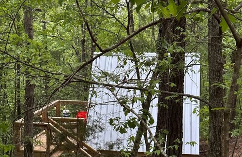 Talladega Cabina | G-4 Glamp in Bohamia - 268 acre forest retreat