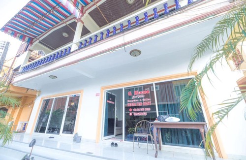 Nanai Road Hotel | G house guest house
