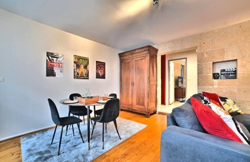 Saintes Apartamento | ღ Olympia Saintais - Free Parking, Fibre, Ground Floor