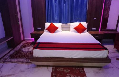 Gaya Hotel | G P Guest House And Banquet Hall