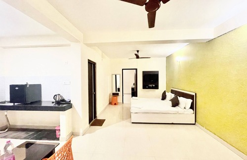 Puri Hotel | G RESORT- PURI near Sea Beach & Pool