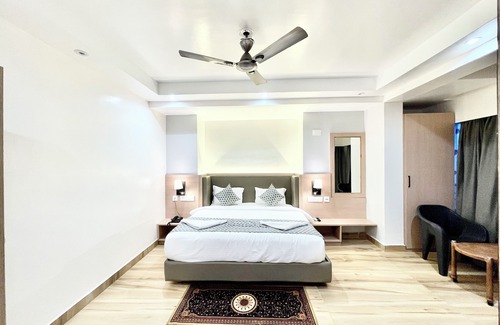 Puri Hotel | G RESORT- PURI near Sea Beach & Pool