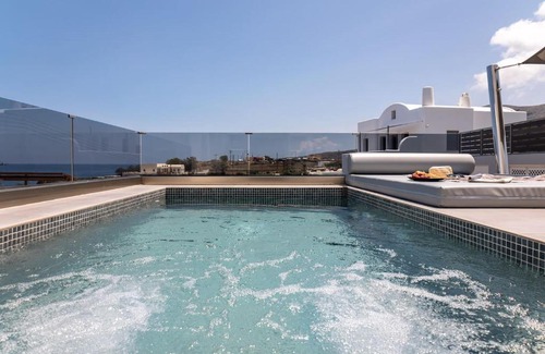 Kamari Apartamento | G & W Suites