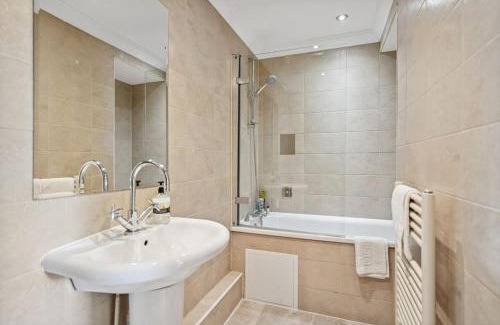 City Centre Glasgow Apartamento | (G2) Central 1 Bed Blythswood Flat