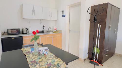 Villa Ángela Apartamento | G7 Confortable Monoambiente Triple con Cochera