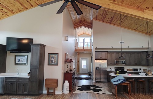 Dover Cabina | Ga Southern University Statesboro, Brooklet, 3-BR Home lodge